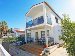 Гостиница Holiday Home Solimar Cambrils  Камбрильс